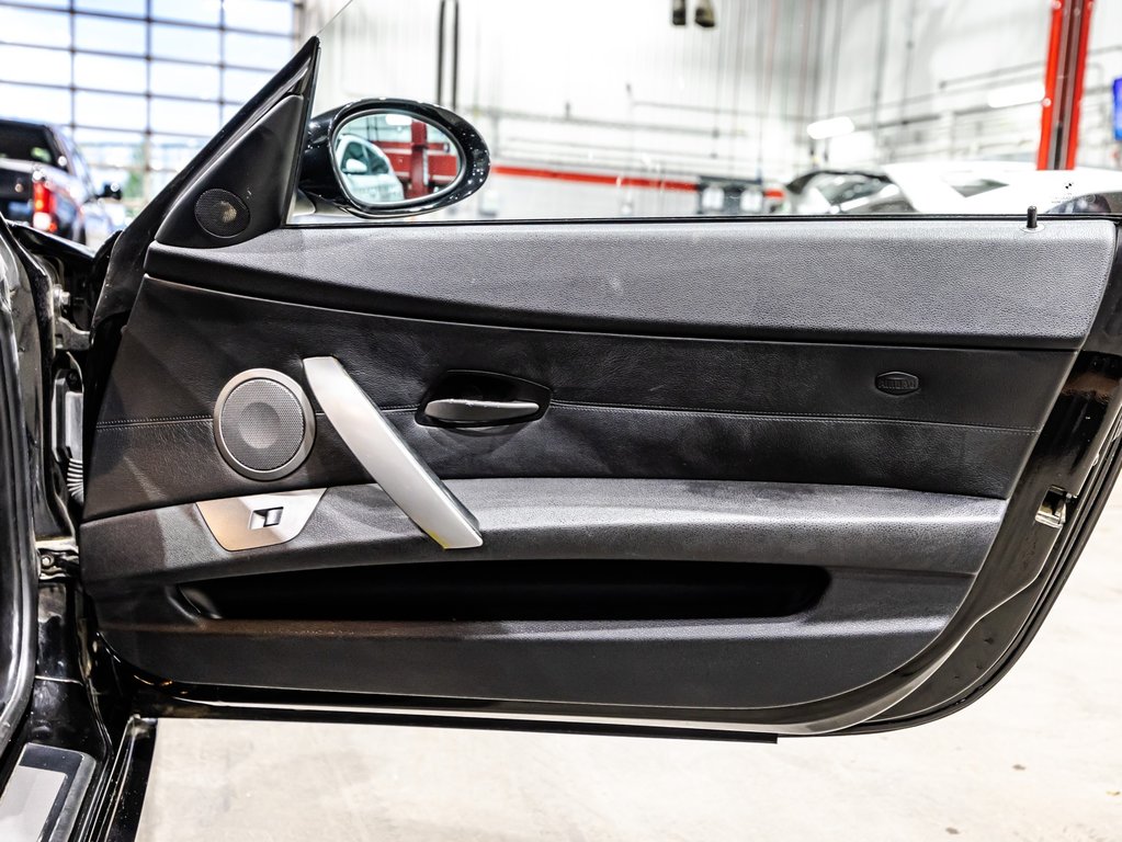 BMW Z4 2.5i 2003 à Lachenaie, Québec - 13 - w1024h768px