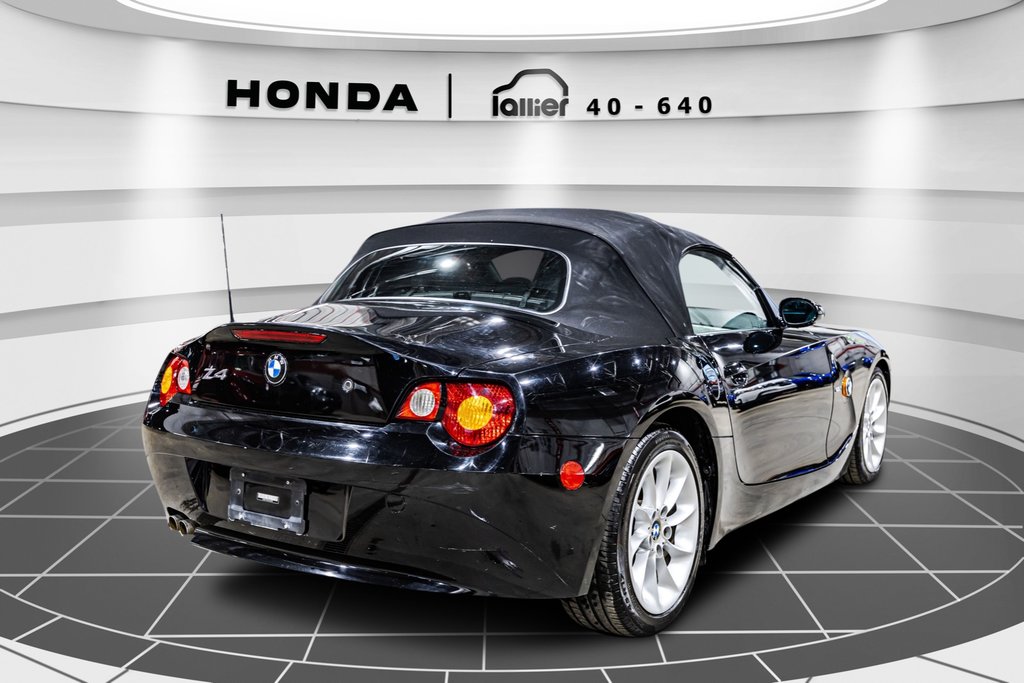 BMW Z4 2.5i 2003 à Lachenaie, Québec - 7 - w1024h768px