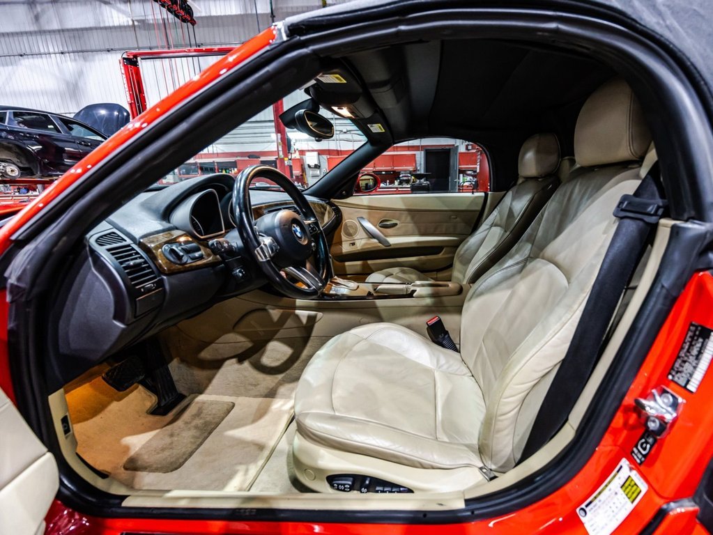 BMW Z4 3.0si 2006 à Lachenaie, Québec - 10 - w1024h768px