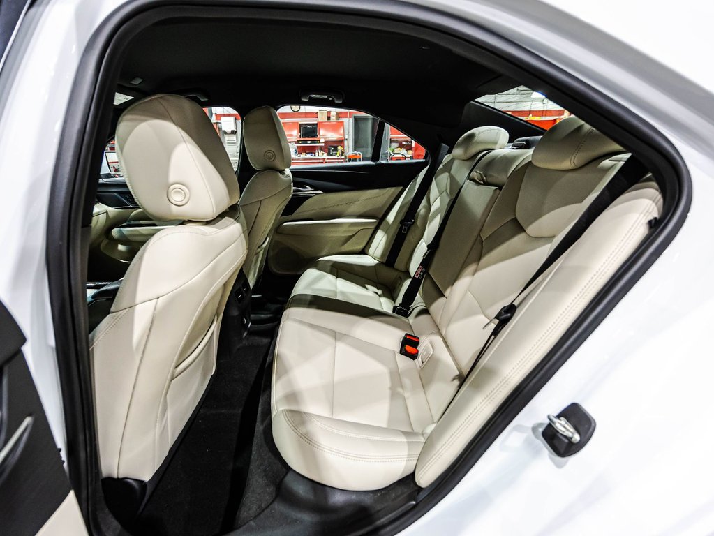 Cadillac CT4 Luxury 2022 à Lachenaie, Québec - 14 - w1024h768px