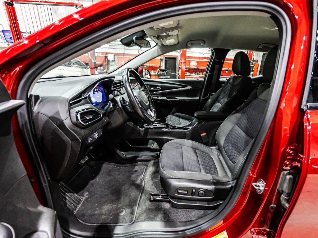 2022 Chevrolet BOLT EUV LT in Lachenaie, Quebec - 19 - w1024h768px