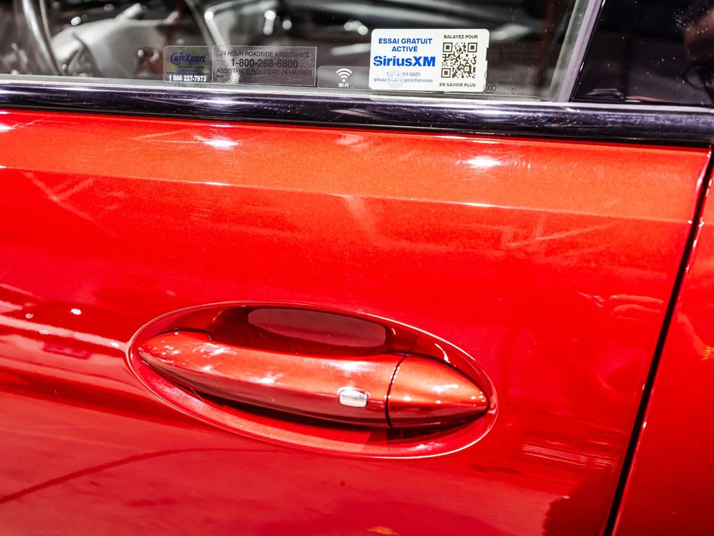 2022 Chevrolet BOLT EUV LT in Lachenaie, Quebec - 11 - w1024h768px