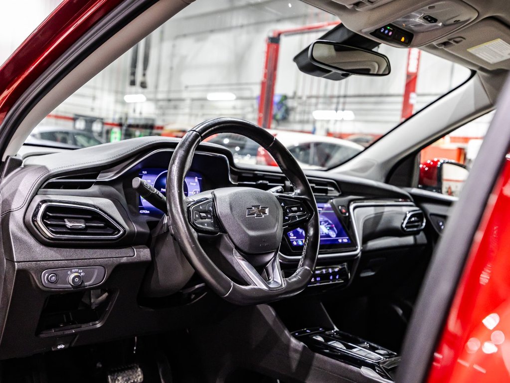 2022 Chevrolet BOLT EUV LT in Lachenaie, Quebec - 20 - w1024h768px