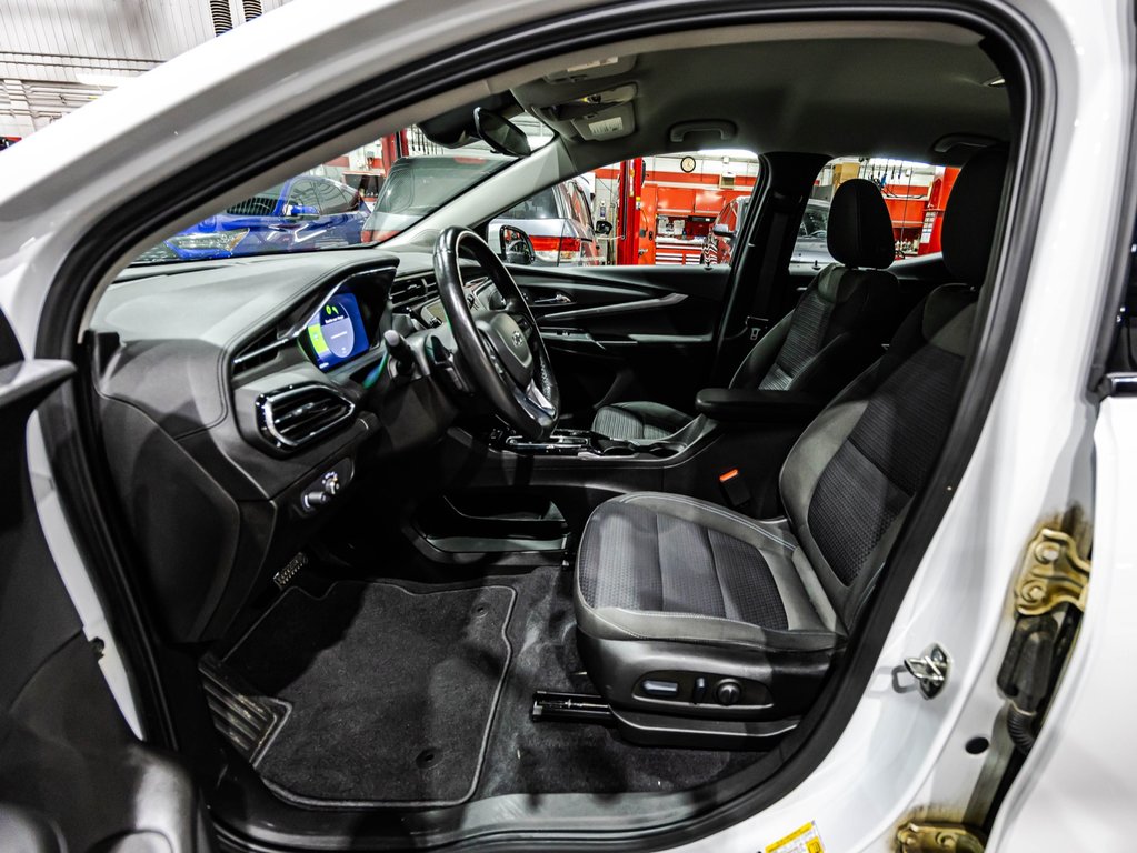 Chevrolet BOLT EUV LT 2023 à , Québec - 19 - w1024h768px