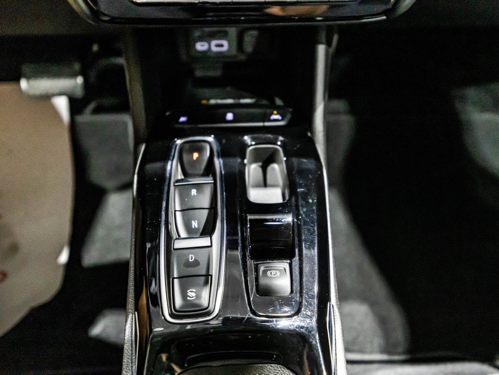 Chevrolet BOLT EUV LT 2023 à , Québec - 25 - w1024h768px