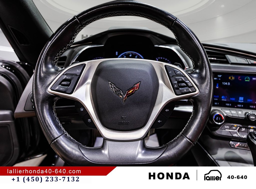 2019 Chevrolet Corvette 1LT in Montréal, Quebec - 19 - w1024h768px