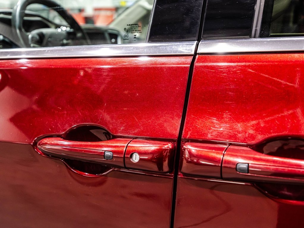 Chrysler Grand Caravan SXT 2022 à Lachenaie, Québec - 11 - w1024h768px