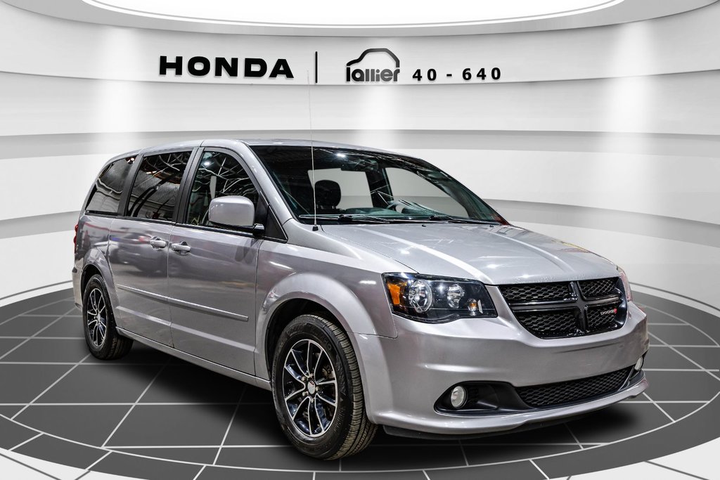 Grand Caravan SXT Premium Plus 2017 à Lachenaie, Québec - 9 - w1024h768px