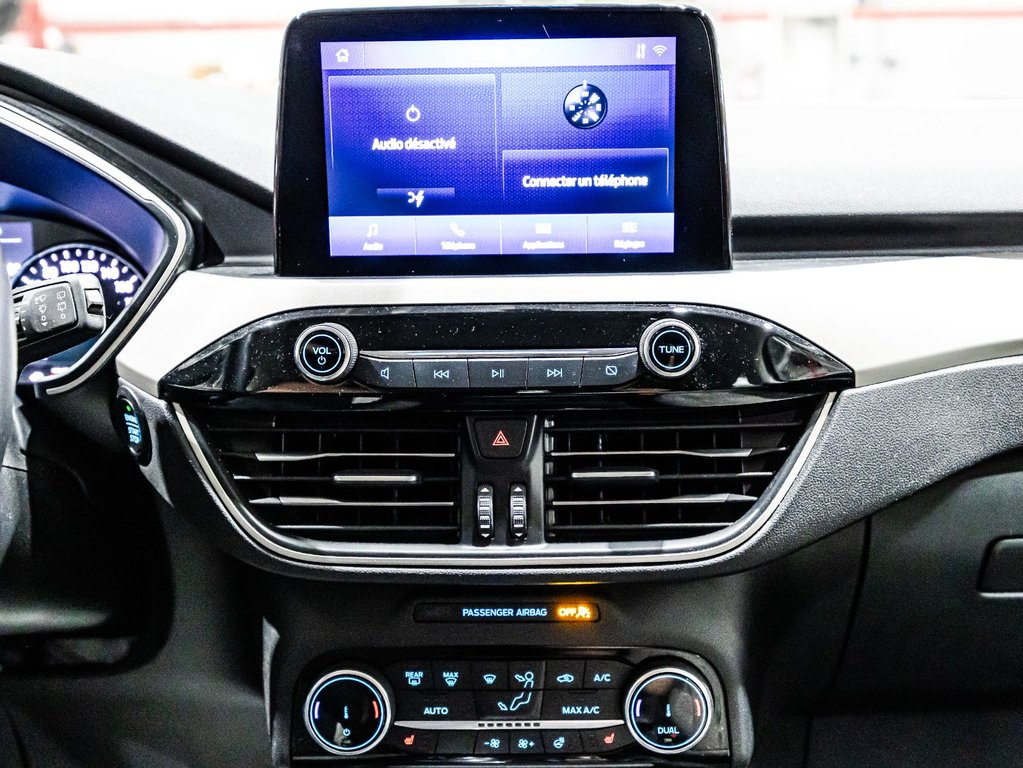 Ford Escape SE Hybrid 2022 à , Québec - 23 - w1024h768px