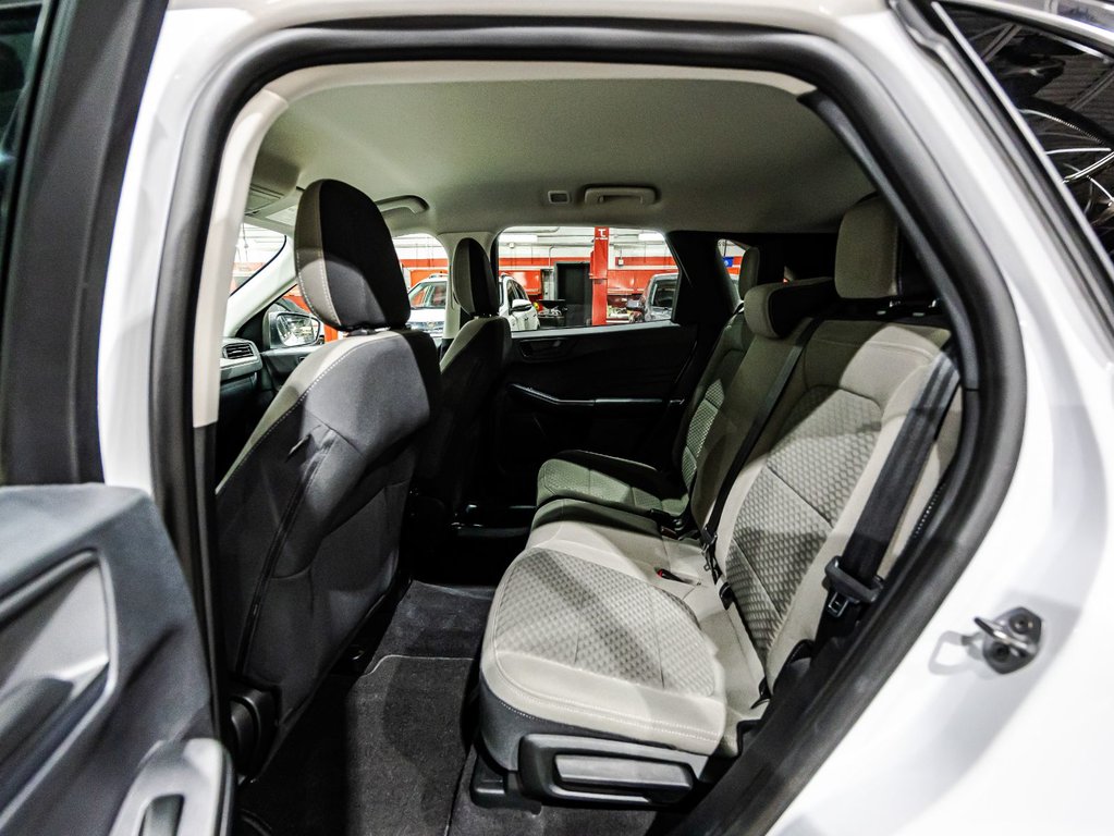 Ford Escape SE Hybrid 2022 à , Québec - 13 - w1024h768px