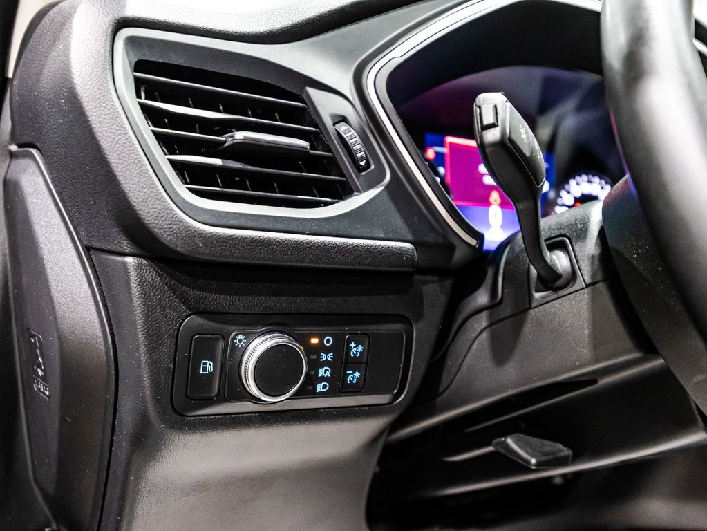 Ford Escape SE Hybrid 2022 à , Québec - 20 - w1024h768px