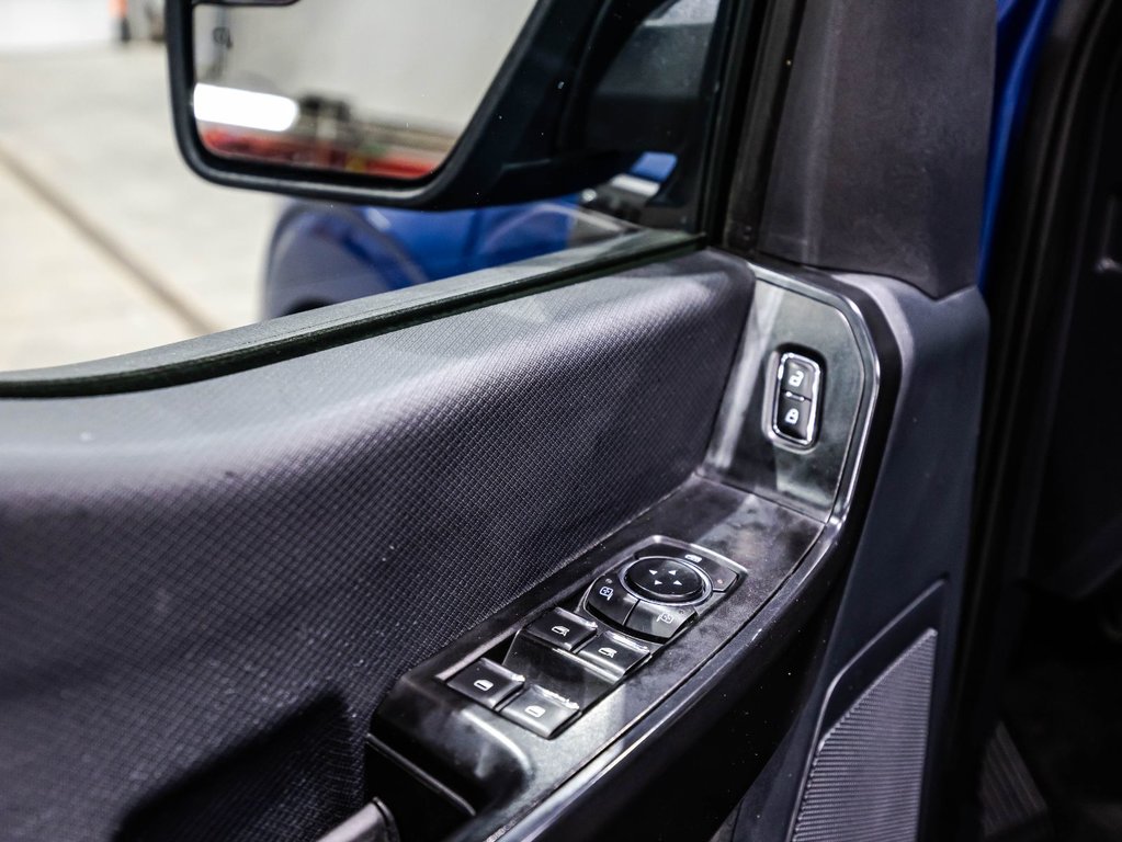 Ford F-150 XL 2022 à Lachenaie, Québec - 11 - w1024h768px