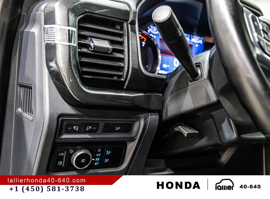 2023 Ford F-150 XLT SUPERCREW in Montréal, Quebec - 21 - w1024h768px
