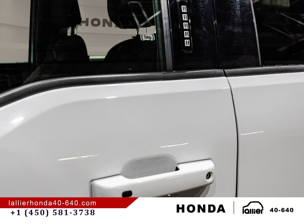 2023 Ford F-150 XLT SUPERCREW in Montréal, Quebec - 11 - w1024h768px