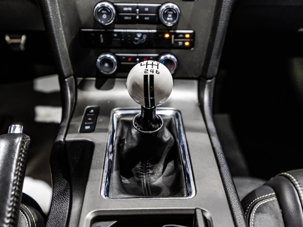 Ford Mustang V6 Premium 2014 à , Québec - 22 - w1024h768px