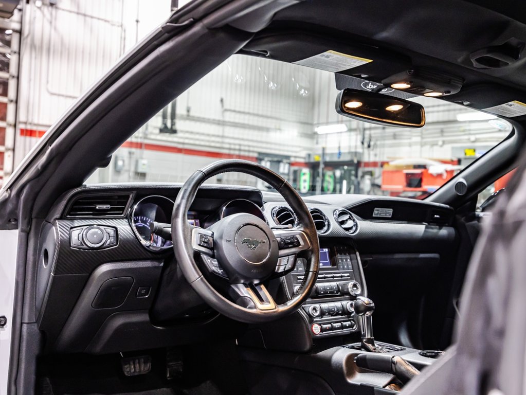 Ford Mustang V6 2015 à , Québec - 17 - w1024h768px