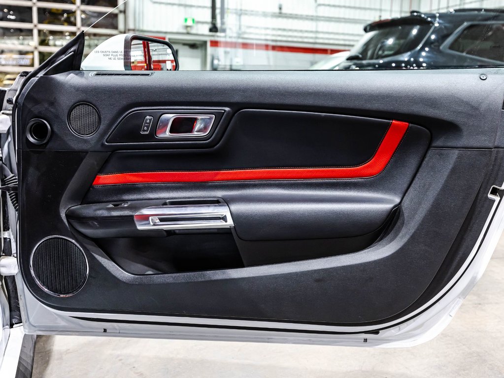 2019 Ford Mustang GT Premium in Lachenaie, Quebec - 13 - w1024h768px