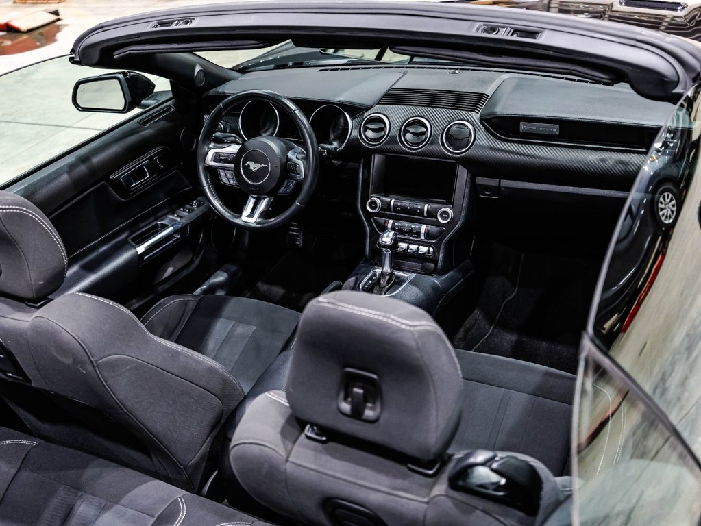 2022 Ford Mustang ECOBOOST in Montréal, Quebec - 14 - w1024h768px