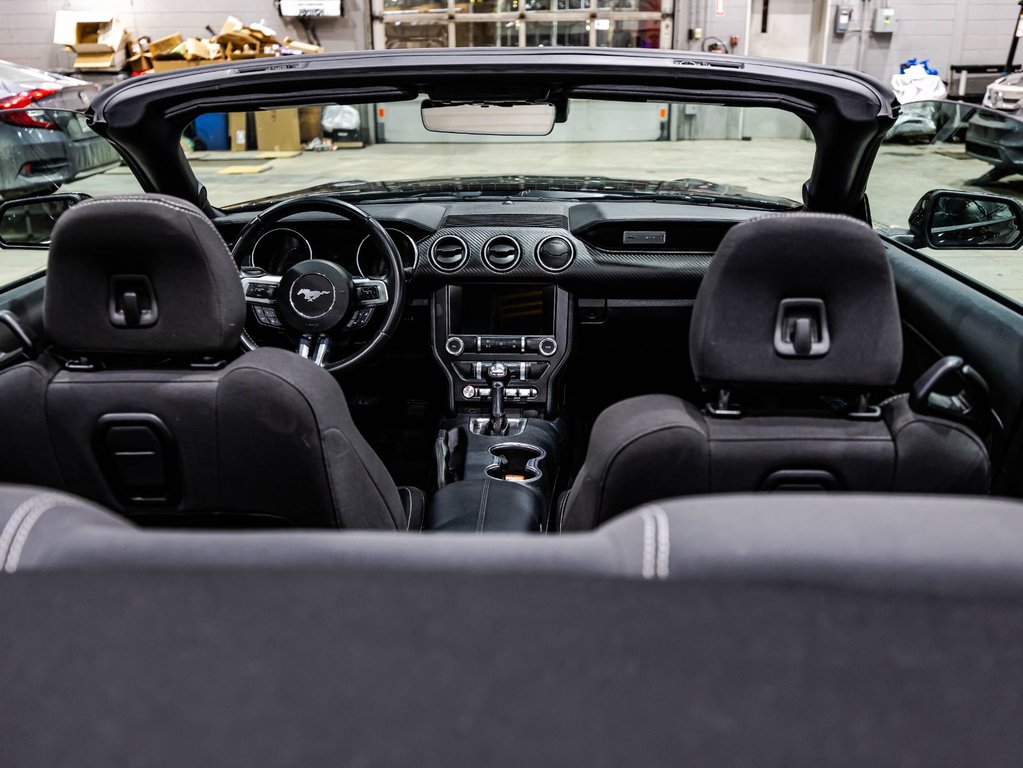 2022 Ford Mustang ECOBOOST in Montréal, Quebec - 13 - w1024h768px