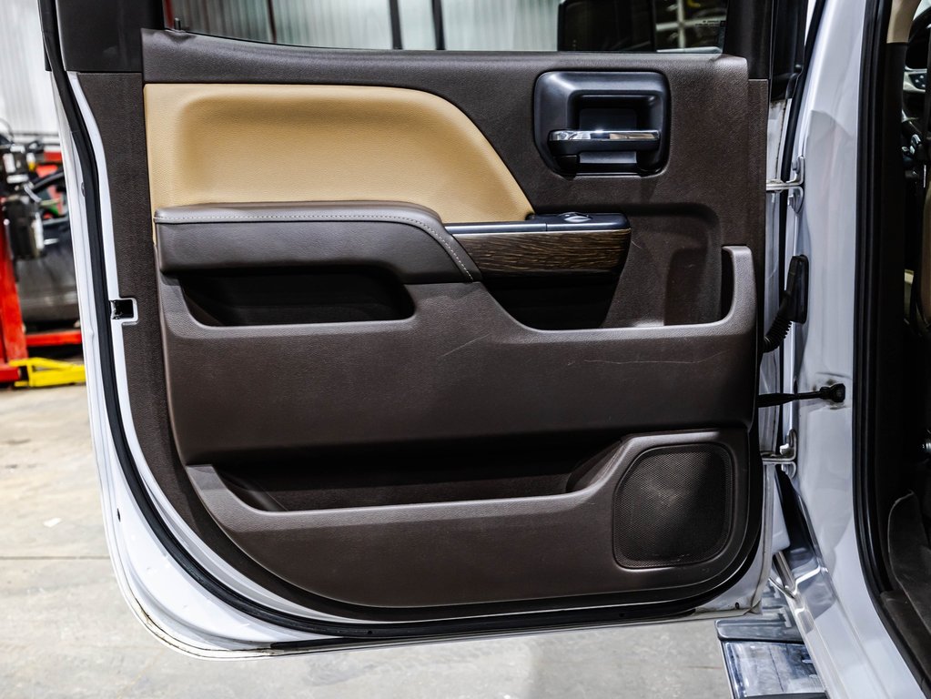 GMC Sierra 2500HD Denali 2018 à Lachenaie, Québec - 12 - w1024h768px