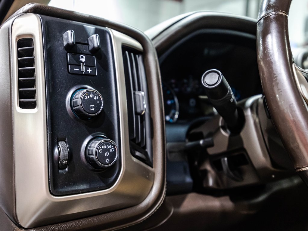 GMC Sierra 2500HD Denali 2018 à Lachenaie, Québec - 21 - w1024h768px