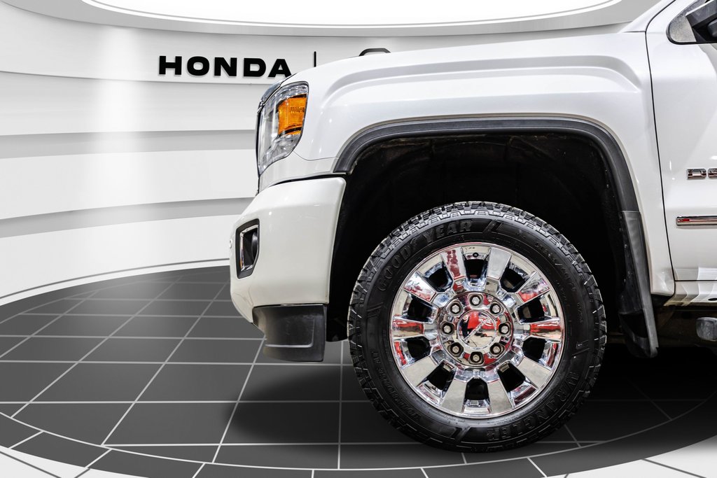 GMC Sierra 2500HD Denali 2018 à Lachenaie, Québec - 10 - w1024h768px