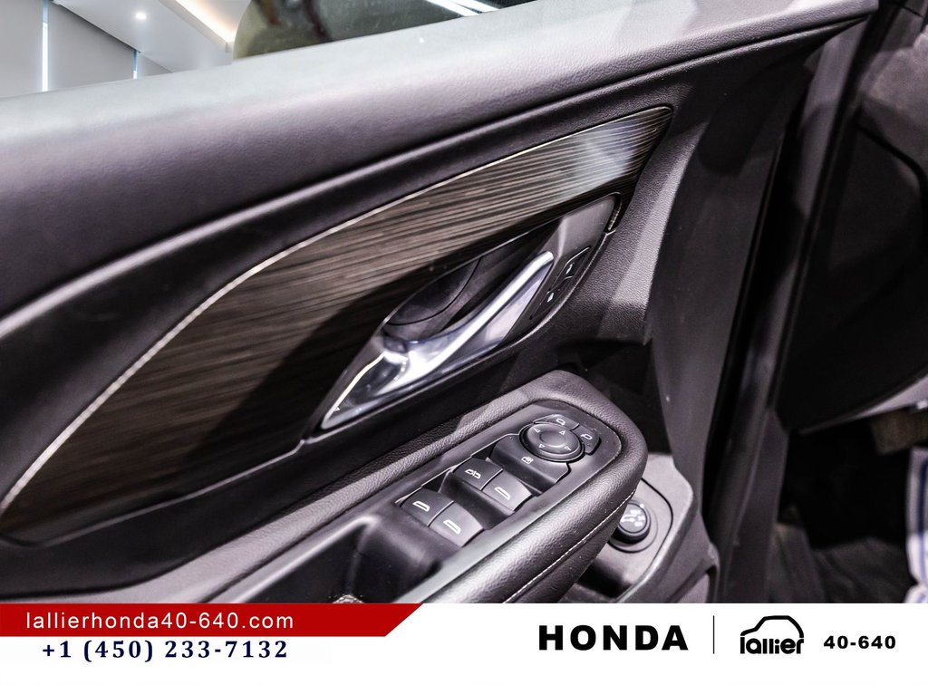 GMC Terrain SLE/AWD/ELEVATION 2022 à Lachenaie, Québec - 12 - w1024h768px
