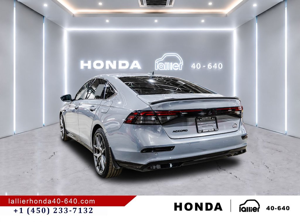 2023 Honda Accord Hybrid Touring/INTÉRIEUR EN CUIR in Lachenaie, Quebec - 5 - w1024h768px