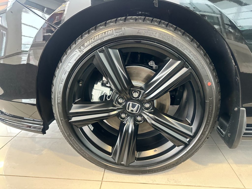 2025 Honda Accord Hybrid SPORT-L HYBRIDE DEMO CUIR-TOIT OUVRANT-MAGS 19 PO in , Quebec - 7 - w1024h768px