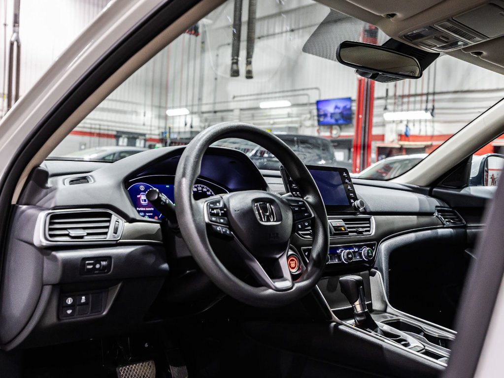 Honda Accord Sedan LX 2018 à Montréal, Québec - 19 - w1024h768px