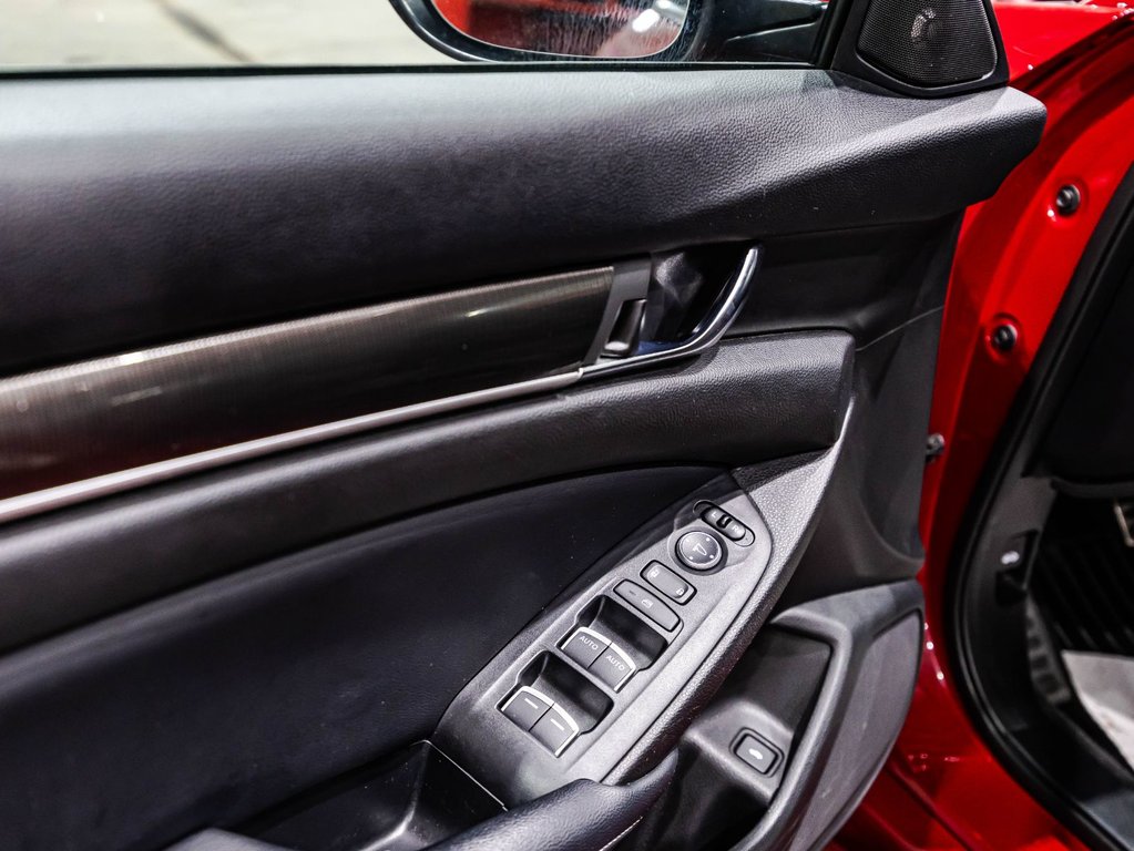 Honda Accord Sedan Sport 2018 à , Québec - 11 - w1024h768px