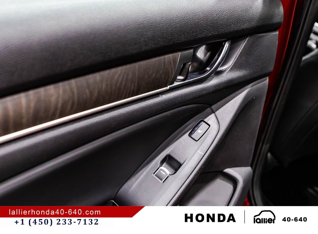 Honda Accord Sedan Touring/15 DOSSIERS D'ENTRETIEN/JAMAIS ACCIDENTÉ 2018 à Montréal, Québec - 12 - w1024h768px