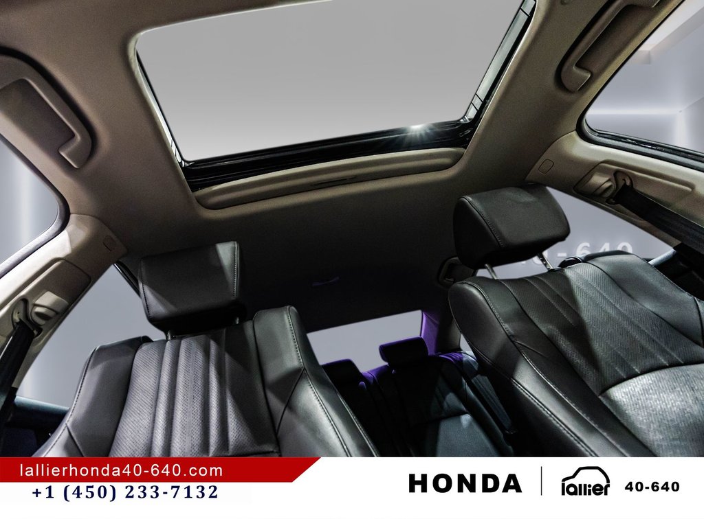 Honda Accord Sedan Touring 2.0 2019 à Montréal, Québec - 19 - w1024h768px