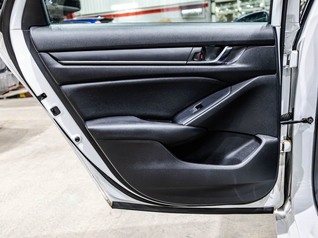 Honda Accord Sedan Sport 2021 à Montréal, Québec - 12 - w1024h768px