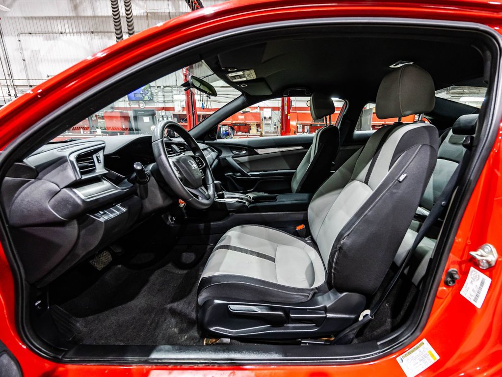 Honda Civic Coupe LX 2016 à , Québec - 16 - w1024h768px
