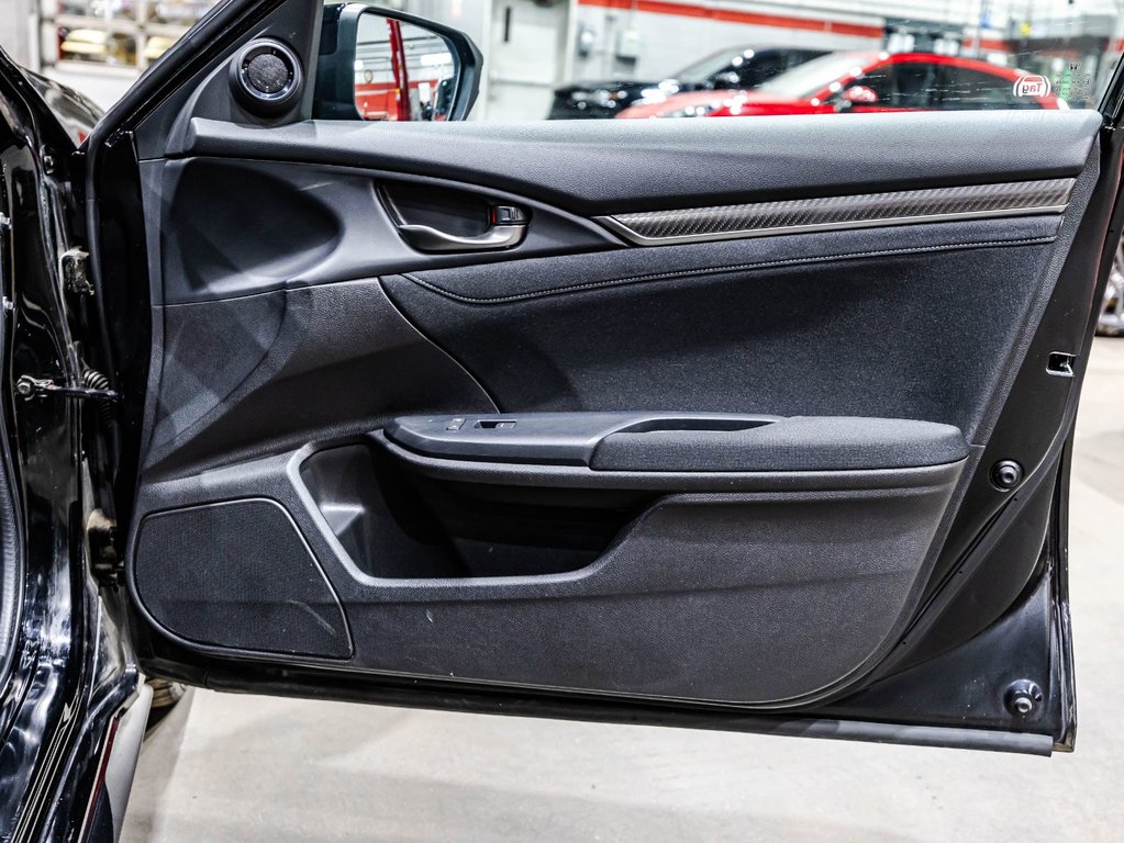 2017 Honda Civic Hatchback Sport in , Quebec - 17 - w1024h768px
