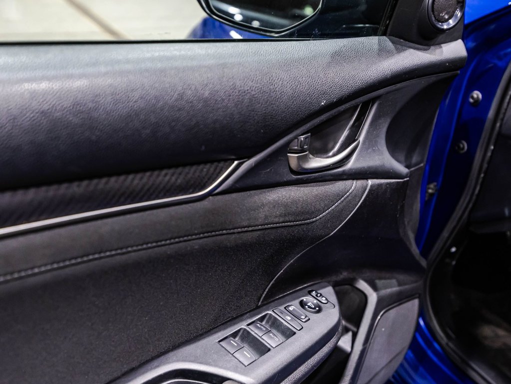 Honda Civic Hatchback Sport 2017 à Lachenaie, Québec - 12 - w1024h768px