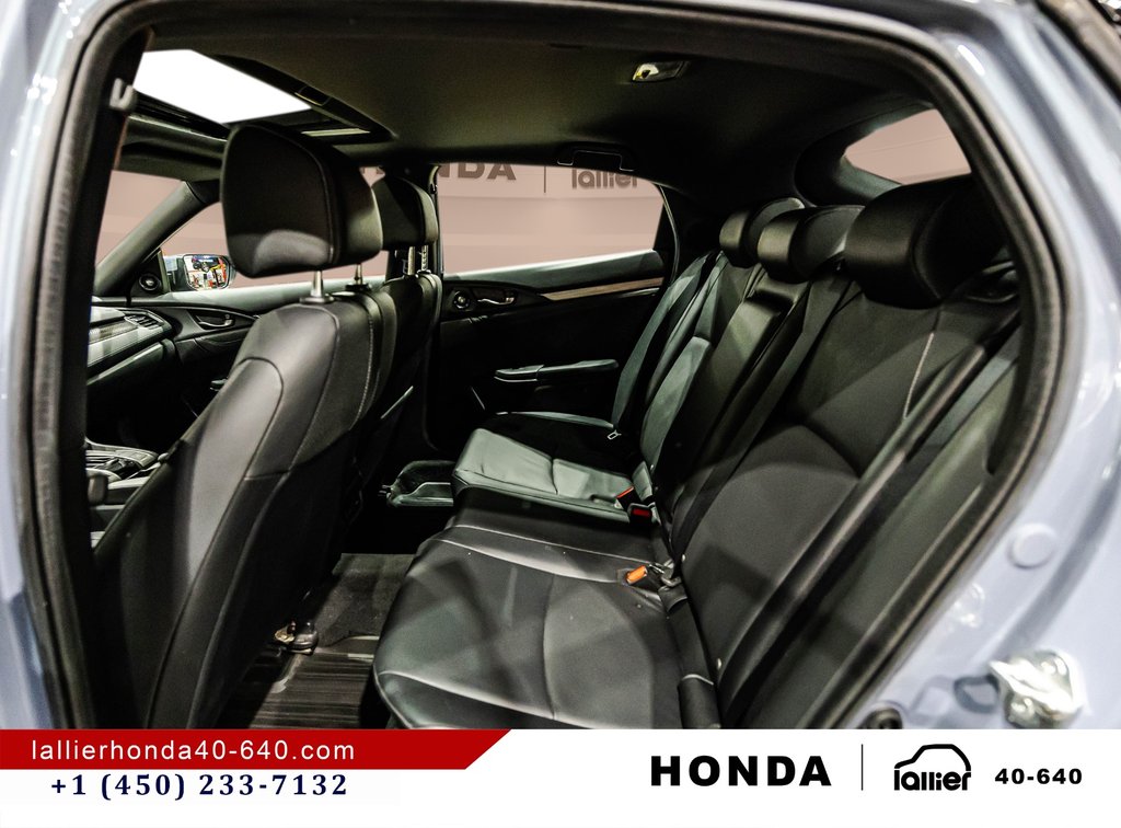 2017 Honda Civic Hatchback Sport Touring in Montréal, Quebec - 14 - w1024h768px