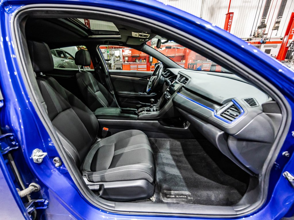 Honda Civic Hatchback Sport 2019 à Lachenaie, Québec - 15 - w1024h768px