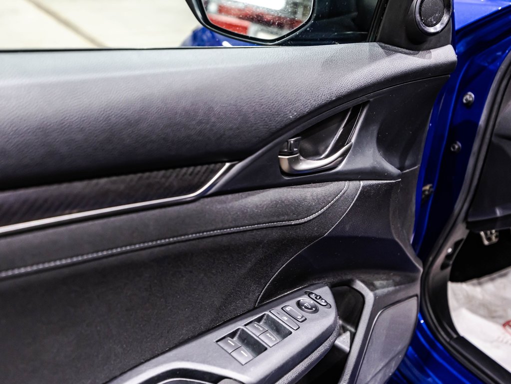 Honda Civic Hatchback Sport 2019 à Lachenaie, Québec - 12 - w1024h768px