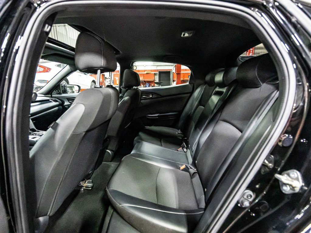 2020  Civic Hatchback Sport in , Quebec - 14 - w1024h768px
