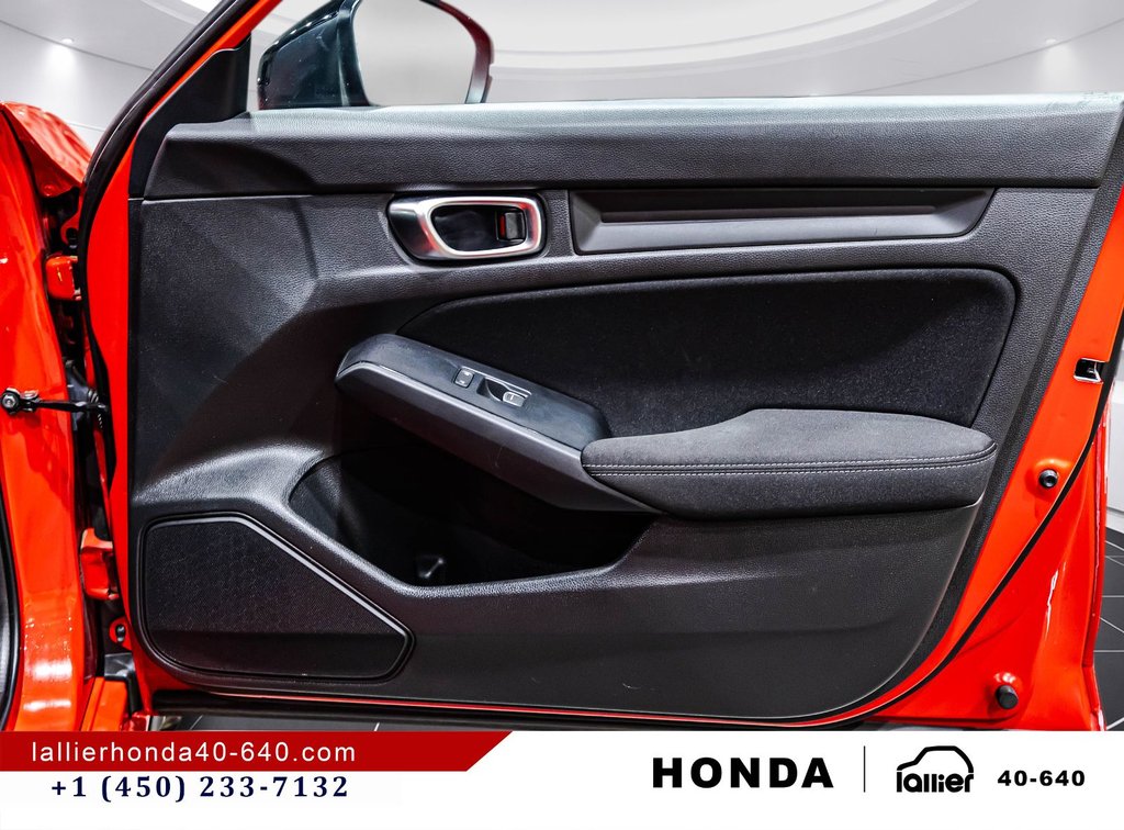 Honda Civic Hatchback SPORT/UN PROPRIÉTAIRE/JAMAIS ACCIDENTÉ 2023 à Montréal, Québec - 16 - w1024h768px