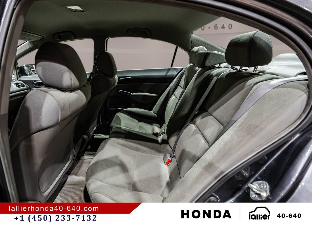 2010 Honda Civic Sdn DX-G in Lachenaie, Quebec - 13 - w1024h768px