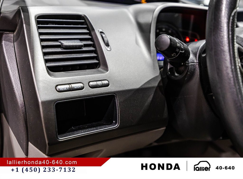 2010 Honda Civic Sdn DX-G in Lachenaie, Quebec - 20 - w1024h768px