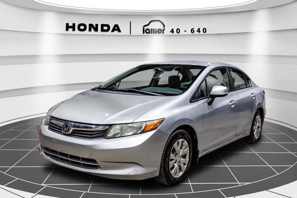 Honda Civic Sdn LX 2012 à Lachenaie, Québec - 3 - w1024h768px