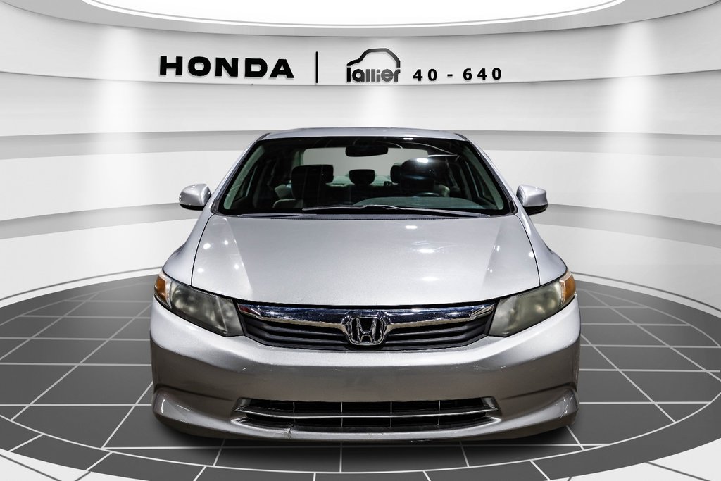 Honda Civic Sdn LX 2012 à Lachenaie, Québec - 2 - w1024h768px