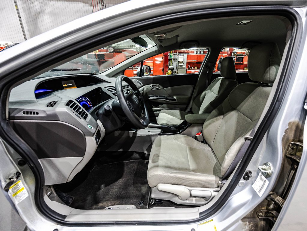 Honda Civic Sdn LX 2012 à Lachenaie, Québec - 18 - w1024h768px