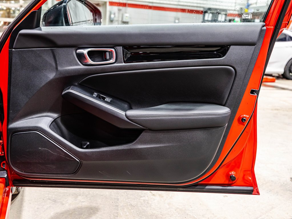 Honda Civic Sedan Hybrid TOURING 2025 à , Québec - 17 - w1024h768px