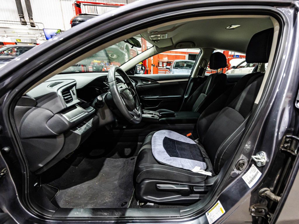 Honda Civic Sedan LX 2016 à , Québec - 18 - w1024h768px