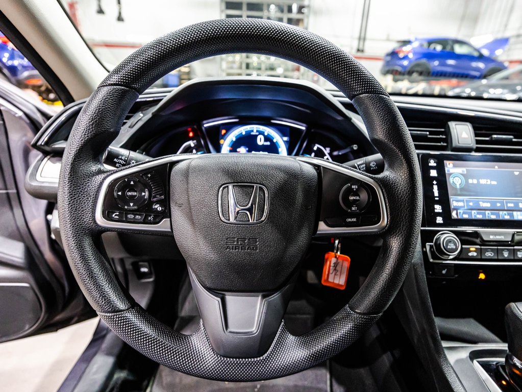 Honda Civic Sedan LX 2016 à , Québec - 21 - w1024h768px